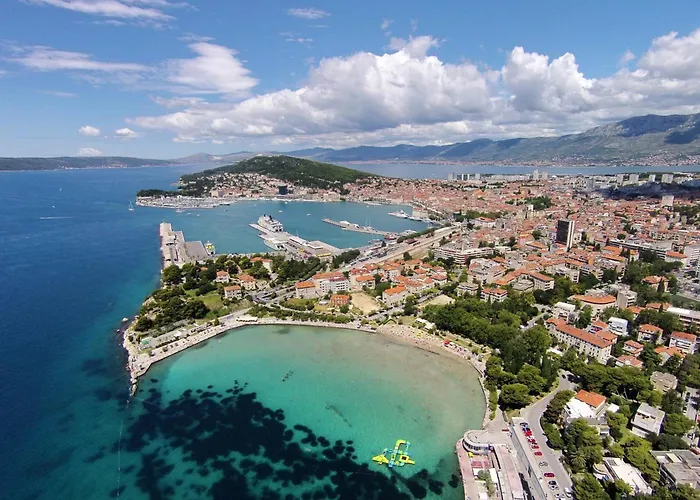 With Parking Space - 24898 * Split